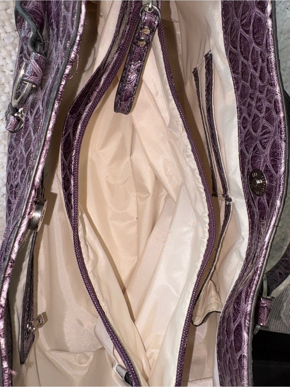 Vintage Y2K GUESS Purple Plum Croc Satchel Shoulder Bag Large G Charm Rare 2000s - Picture 6 of 14